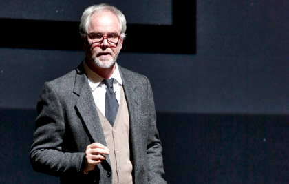 Anthony Michaels-Moore as climatologist Dr. David Adamson in the world premiere of <em> CO2 </em>. Teatro alla Scala, May, 2015. Photo credit: Brescia e Amisano © Teatro alla Scala.