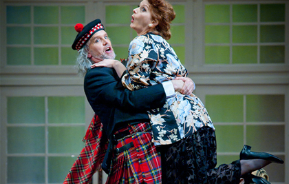 Anthony Michaels-Moore as Sir John Falstaff. Korean National Opera, 2013. Photo by Kim moon gi.